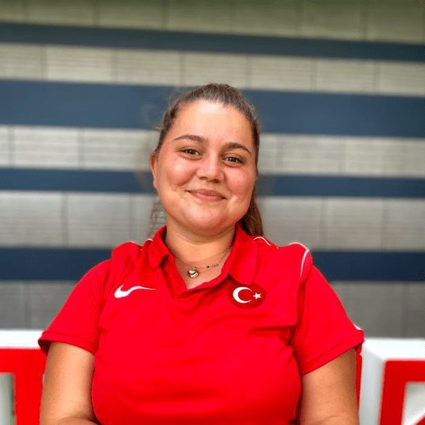 Öznur Cüre